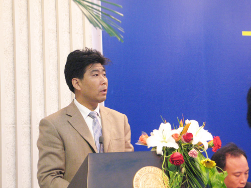 闭幕式由我校研究生院副院长董维春教授主持,我校党委副书